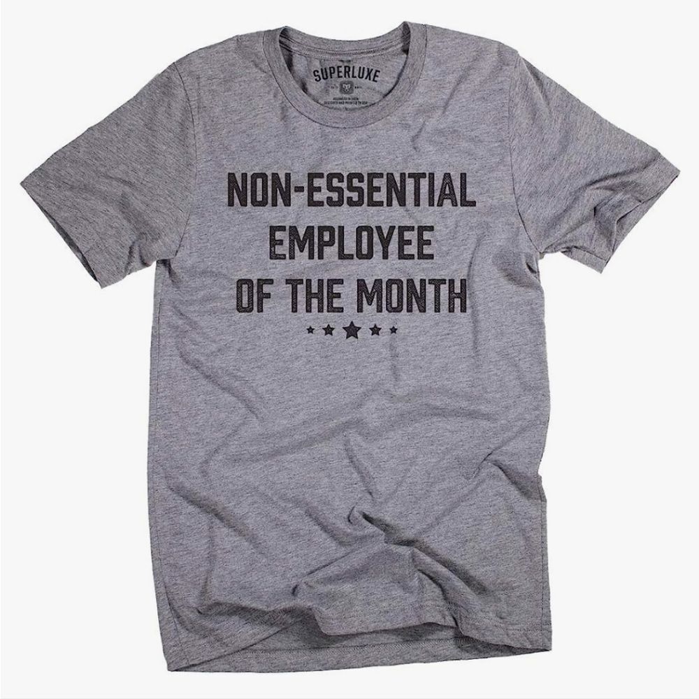 🔸️Gray Non-Essential Employee of the Month Short Sleeve Top Medium